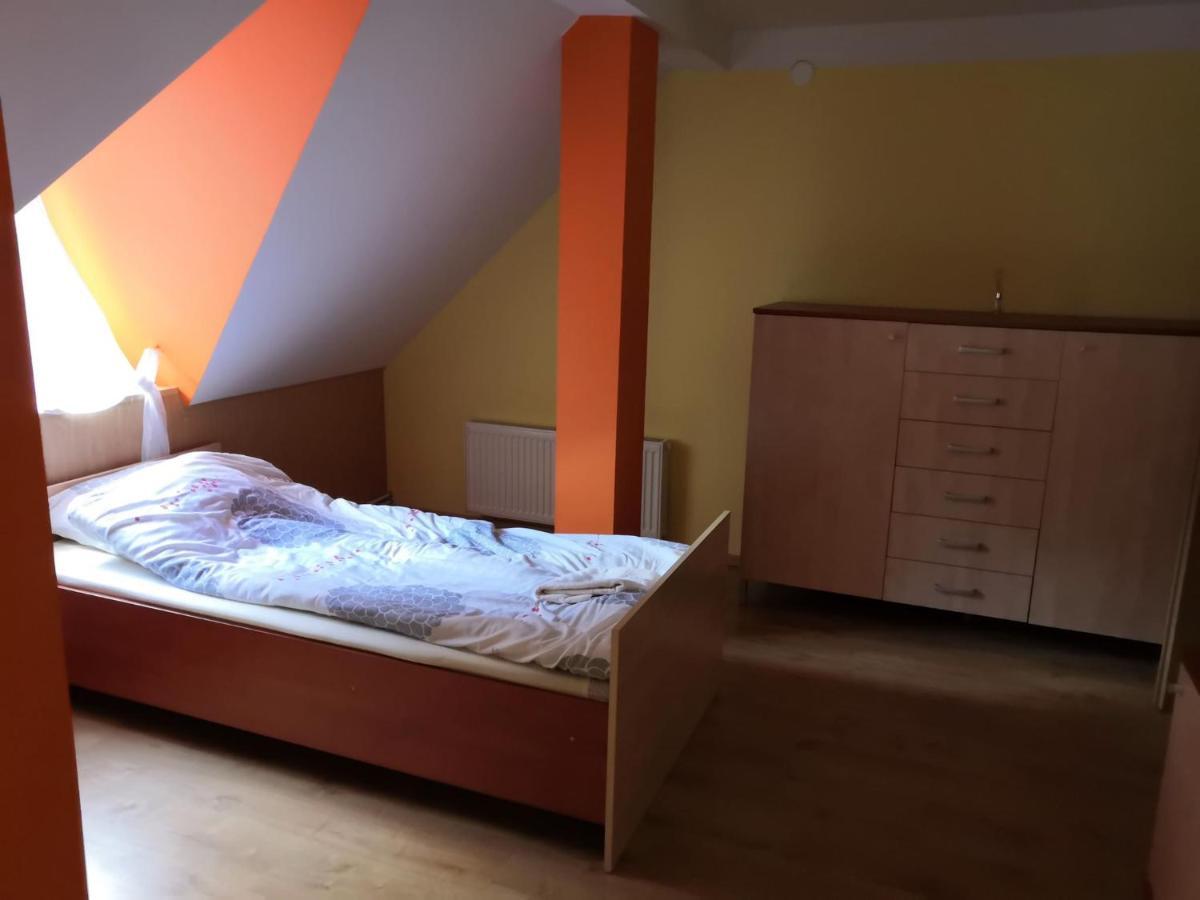 Zamek Ostrowski Villa Chojnik Luaran gambar