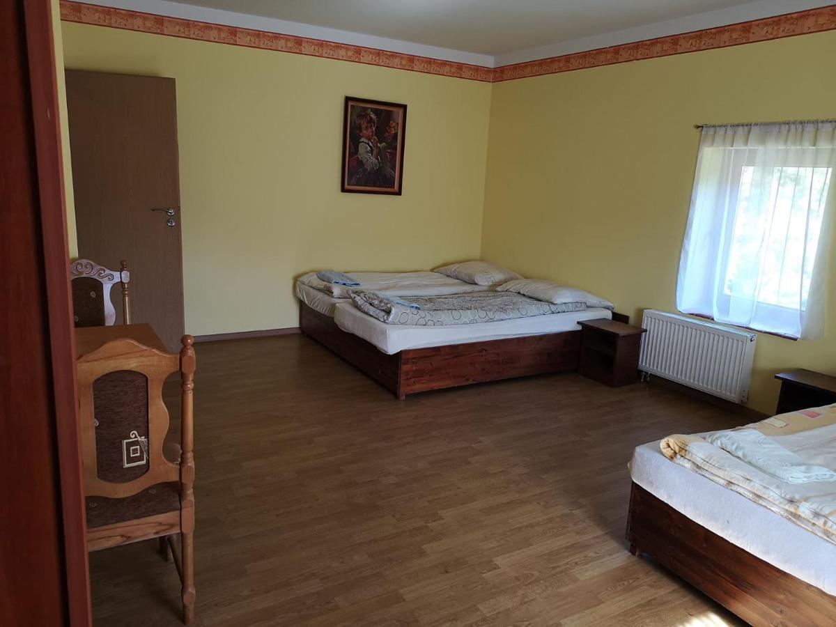 Zamek Ostrowski Villa Chojnik Luaran gambar